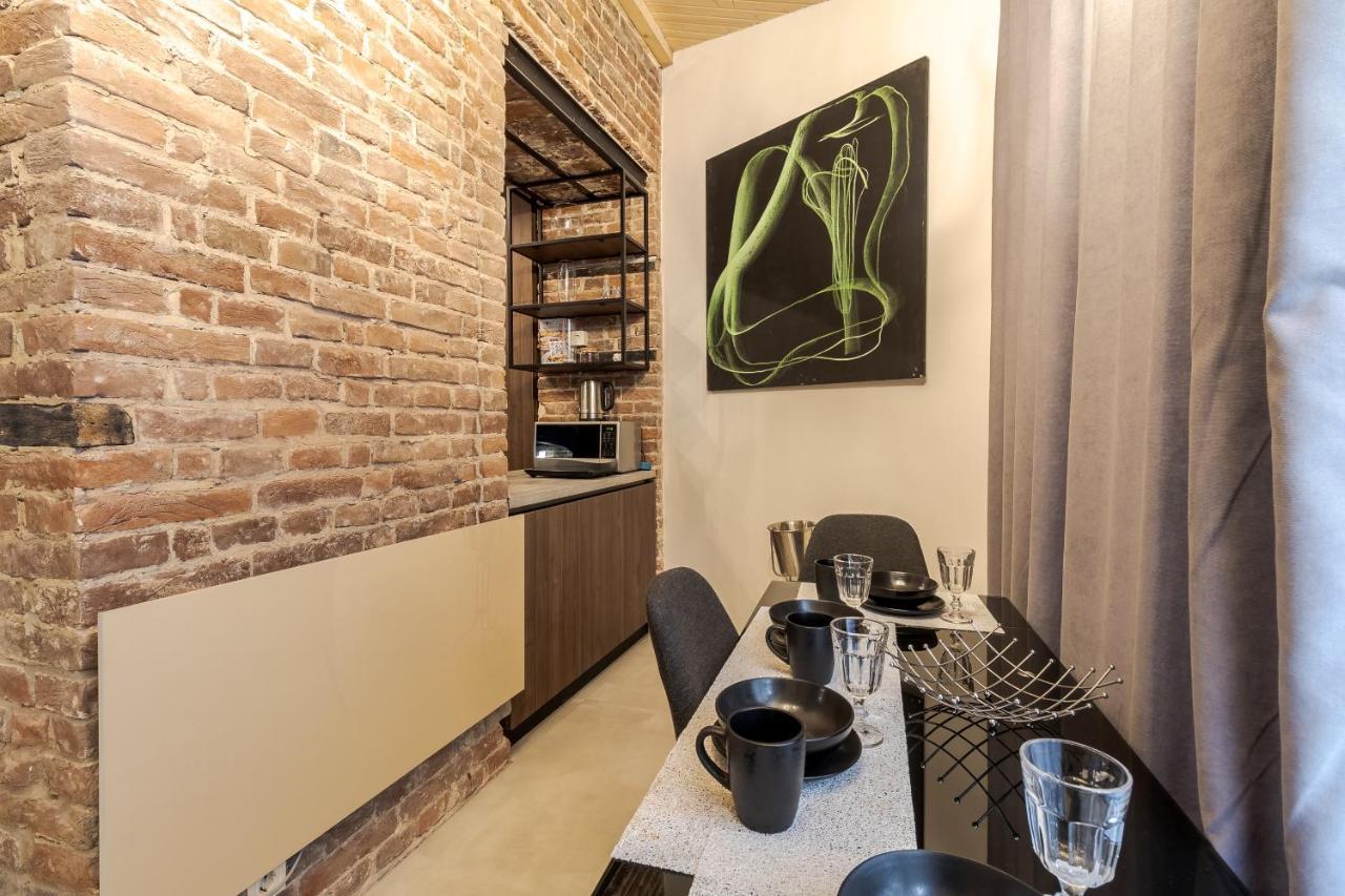 Lesi Apartment With Terrace Lviv Exterior photo